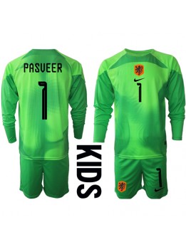 Otroški Nogometna dresi replika Nizozemska Remko Pasveer #1 Vratar Domači SP 2022 Dolgi rokav (+ hlače)